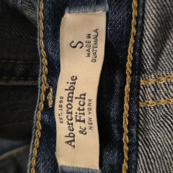 Abercrombie & Fitch Dungarees Overalls- size small- NWOT (Never Worn) 🫎 - Picture 5 of 5